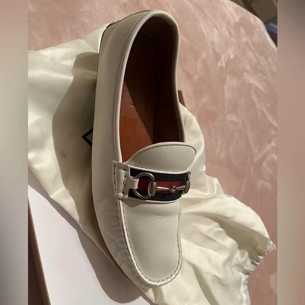 Gucci - Picture 2 of 3